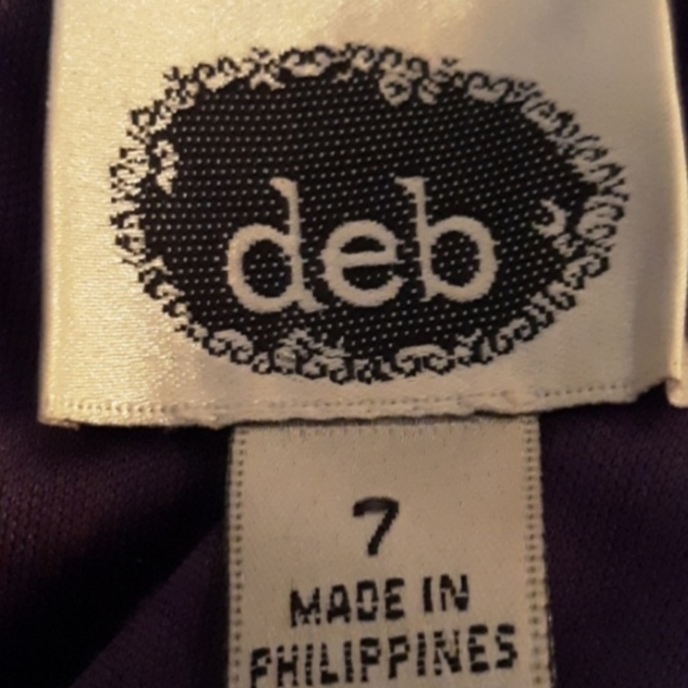 Deb gown - Picture 3 of 5